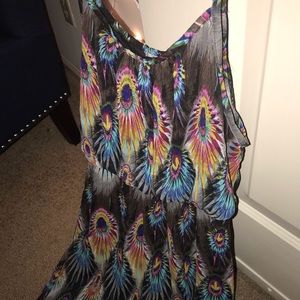 💛4/20 sale if you bundle Peacock patterned spaghetti strap layered dress
